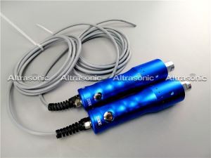 מכונת ריתוך כף יד Ultrasonic עם התקנת קירור אוויר
